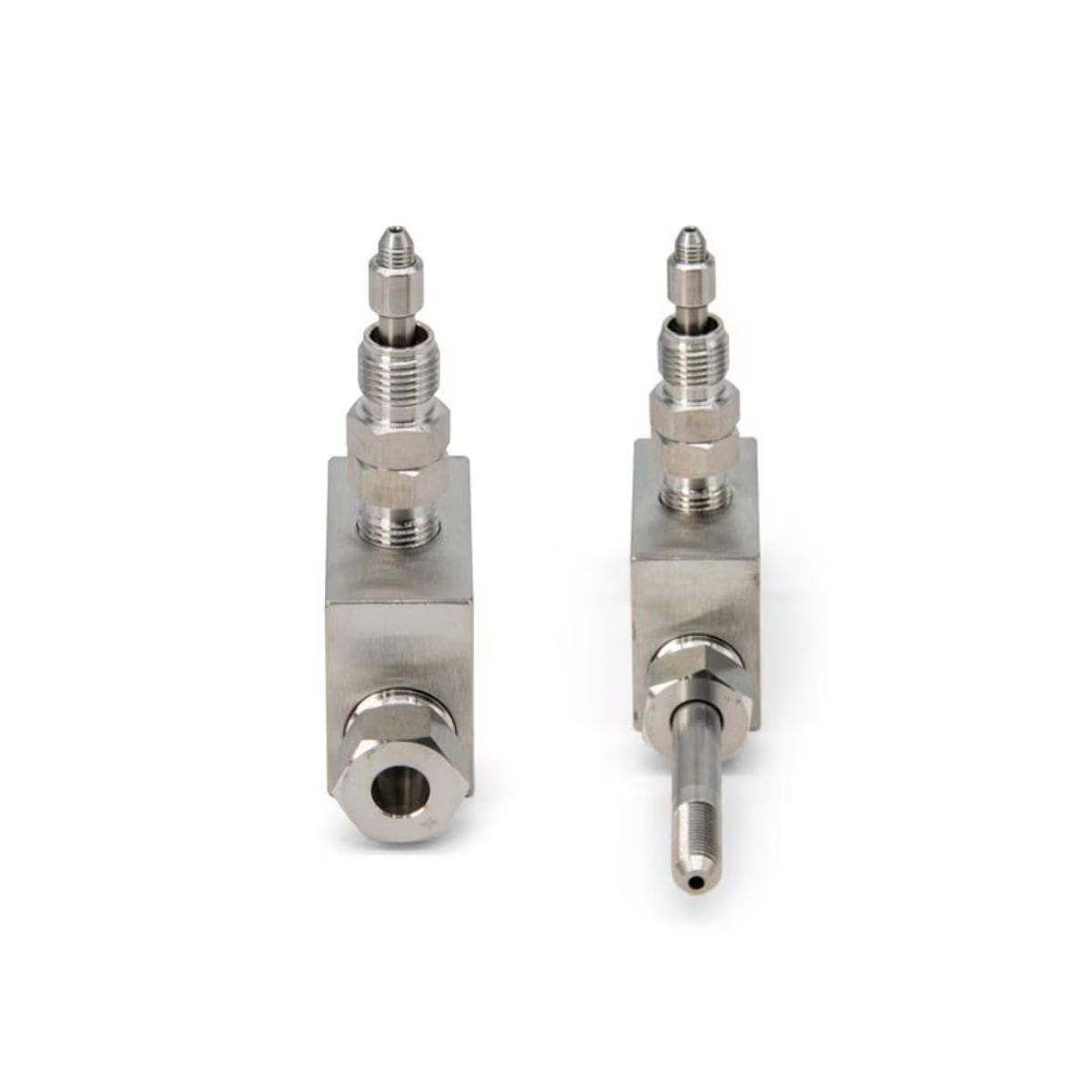 83011 Enerpac - Conexión para manómetro de cono de 0.25 pulg - Lado de cono de 0.38 pulg